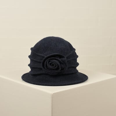 HS8849 Ensfarvet_damehat_i_uld-Huer-Headwear_HS8849-Moerkeblaa-1_1024x1024.jpg