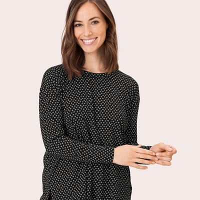 1006246B Masai_Doreanna_Top_Black.jpg