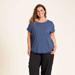 T-skjorter og topper