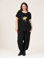 G216065_Rel G216065 - Gitte T-shirt with print - Black with gold print - Main.jpg