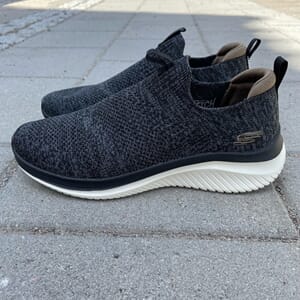 Skechers Men Ultra Flex Black/Taupe