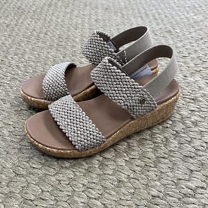 Skechers Mocha Arch Fit Beverlee Sandal