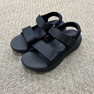 Skechers Max Cushioning Sandal Svart