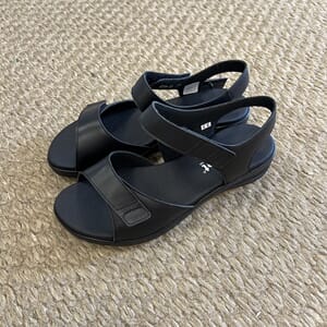 New Feet Sandal Svart