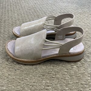 Ara Sandal Metallic