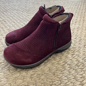 New Feet Boot Zipper Purple