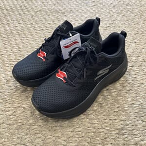 Skechers Max Cushioning  ArchFit Black/Gray