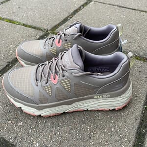 Skechers Max Cushioning Trail Ultra Go Taupe/Peach