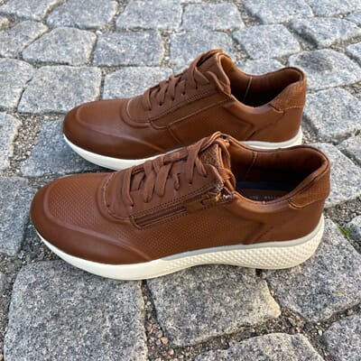 225040Q30Cog Green_Comfort_Dolphin_Cognac_Sneakers.jpeg