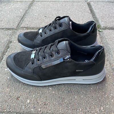 12-24857 Ara_Shoes_Black_GoreTex_1.jpeg